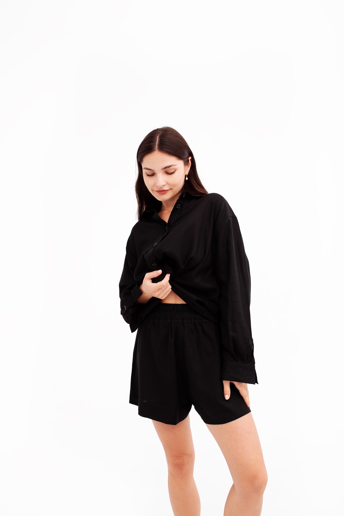 Linen Shorts | Black